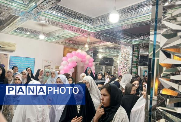 شور بندگی در دل نوجوانان مؤمن