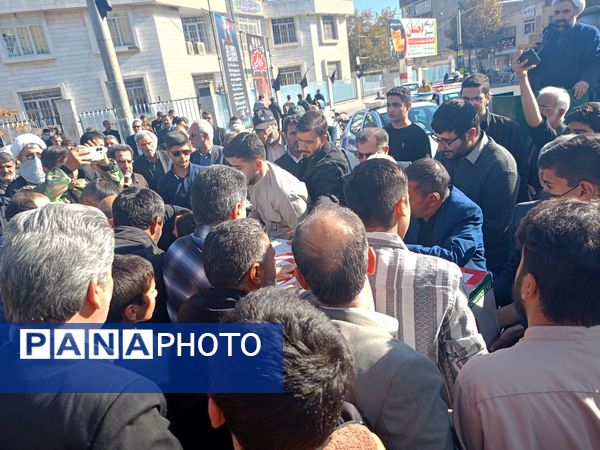 شهید گمنام در کاشمر تشیع شد