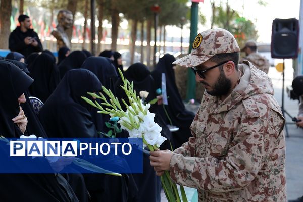 آیین استقبال از پیکرهای مطهر شهدای گمنام در بهشت معصومه(س)