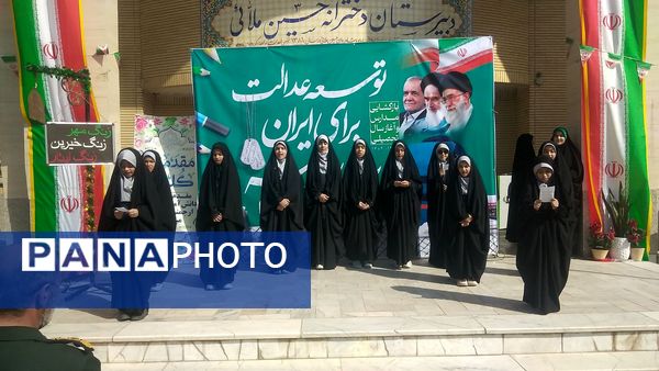 نواخته شدن زنگ مهر،زنگ خیرین و زنگ ایثار  در دبیرستان حسین ملایی
