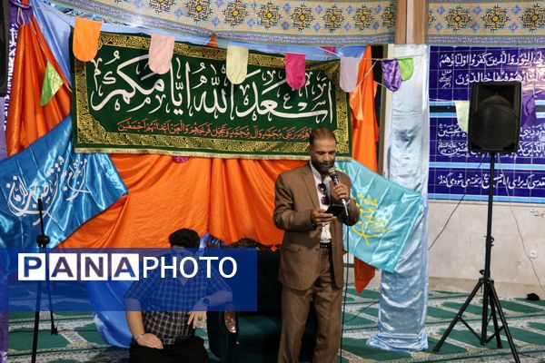 برگزاری اولین جلسه هیئت های دانش آموزی احلی من العسل در شب ولادت دو قطب عالم