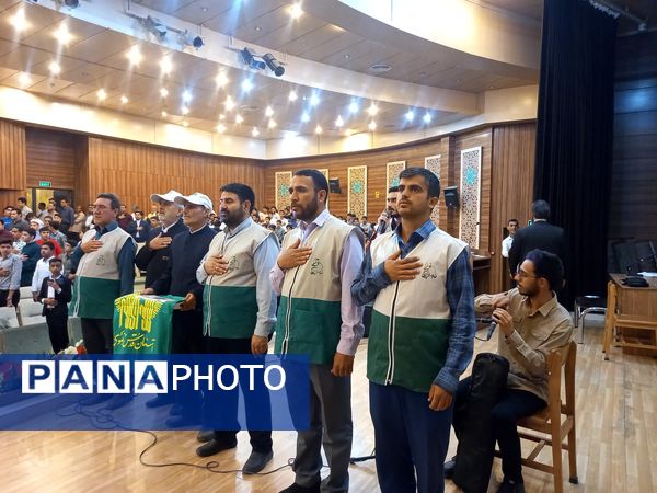 جشن میلاد حضرت رضا (ع) با حضور دانش آموزان قرآنی در سبزوار