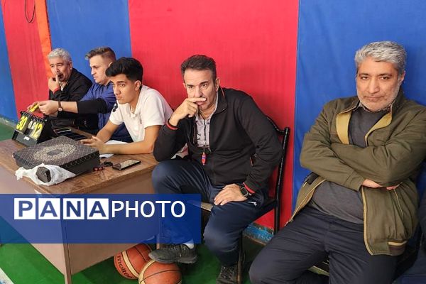 مسابقات بسکتبال دوره متوسطه اول پسران در ناحیه دو شهرری 