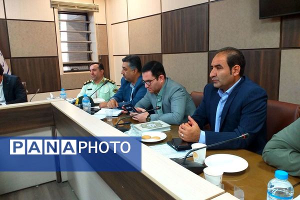 نشست شورای آموزش و پرورش ملارد به مناسبت هفته دولت 