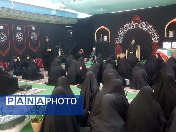 مراسم عزاداری سیدالشهدا دردبیرستان دخترانه امام حسین (ع)