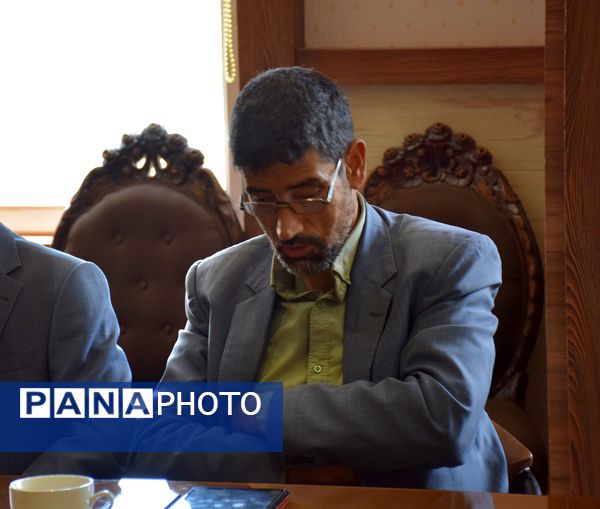 نشست هم اندیشی اصحاب رسانه با معاون توسعه و برنامه‌ریزی فرمانداری تربت حیدریه 