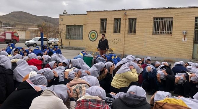  مانور زلزله در شهرستان رازوجرگلان 