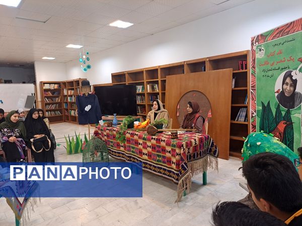 دورهمی ادبی نوجوانان با حضور « افسانه شعبان نژاد » در قم