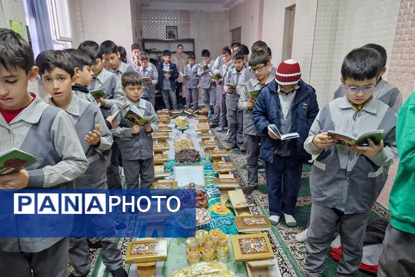 یلدای مهدوی در دبستان بانو ابوالوفا ناحیه دو شهرری 