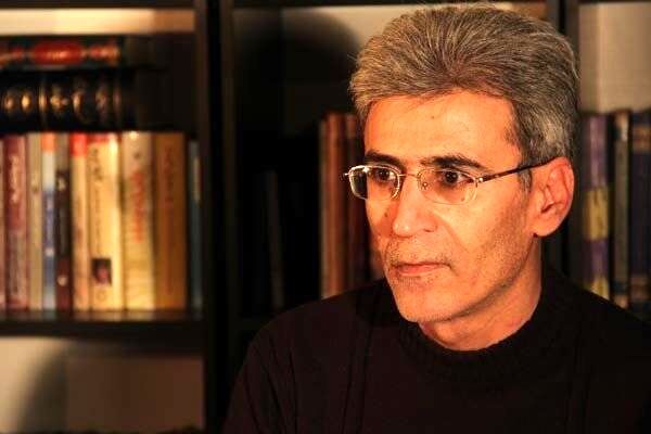 کتاب باعث می‌شود انسان‌ مسئله‌ها را دقیق‌تر ببیند و بهتر تصمیم بگیرد