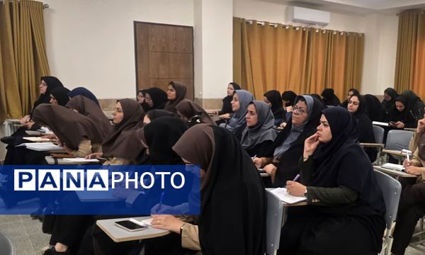 برگزاری کارگاه آموزشی دوره جامع اختلالات یادگیری در مجتمع آموزشی و تربیتی شایقی