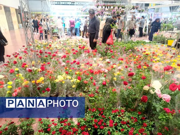 یازدهمین نمایشگاه گل و گیاه، صنایع دستی و سوغات اقوام ایرانی در اصفهان