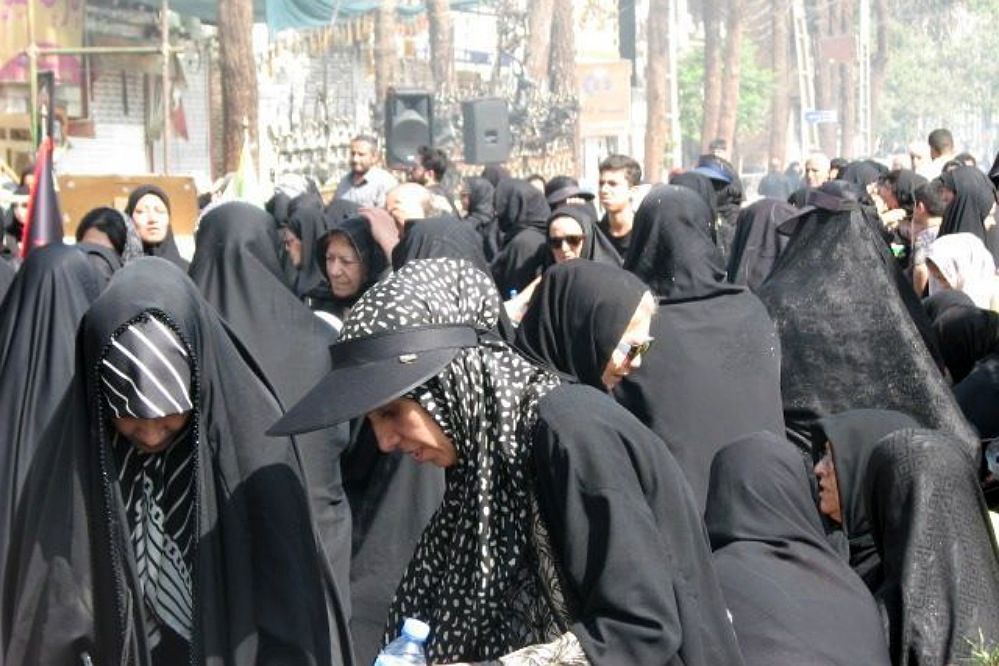از غرفه‌های فرهنگی تا خدمت‌رسانی مردمی؛ پیشوا در سوگ رضوی