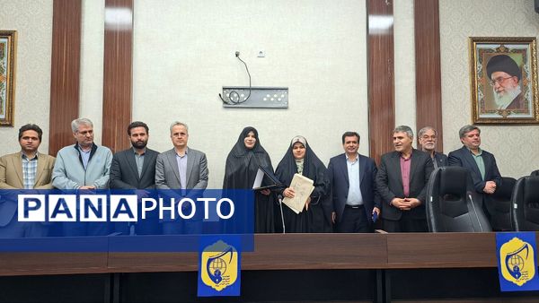 همایش تجلیل از عوامل سیزدهمین دوره نمایشگاه های مدرسه انقلاب