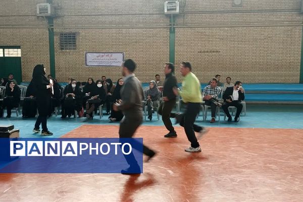 کارگاه آموزشی توانمندسازی دبیران و آموزگاران در درس تربیت بدنی