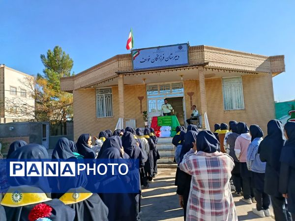 گرامیداشت هفته نیروی انتظامی در دبیرستان فرزانگان خواف 