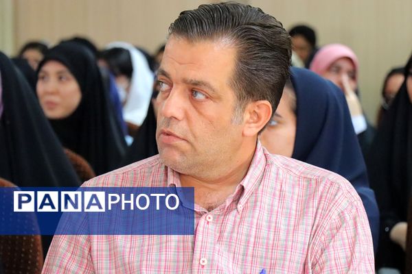 همایش انتخاب رشته کنکور در شهرستان پاکدشت 