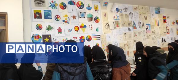 برپایی نمایشگاه نقاشی در مدارس فاطمیه و الزهرا (س) شهرستان شیروان