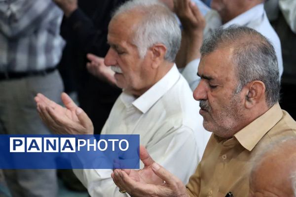 آیین وحدت‌بخش نماز عبادی سیاسی جمعه در مصلی امام خمینی(ره) ماهدشت 