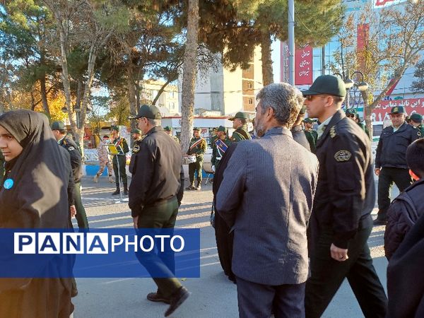 استقبال پرشور مردم از شهدای گمنام در شهرستان شیروان