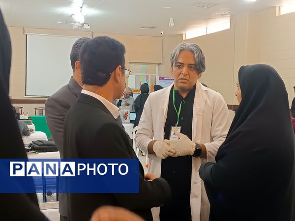 داوری ششمین دوره جشنواره علمی-پژوهشی پژوهشسرای دانشآموزی در هرمزگان