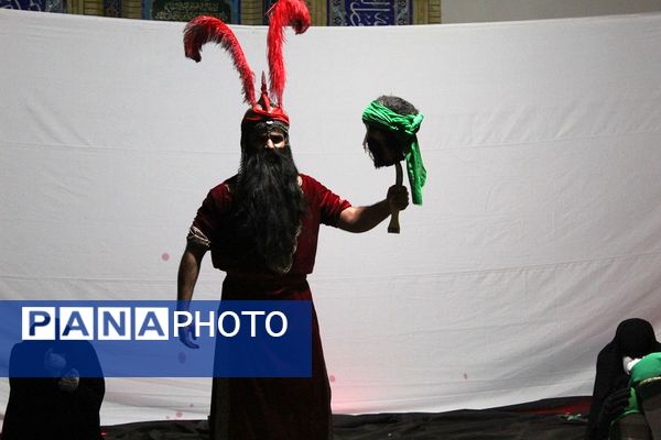 اجرای نمایش « طریق عشق » در شهر درق 