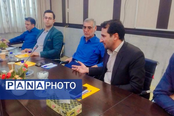 اولین جلسه شورای قرآن، عترت و نماز مدیریت آموزش و پرورش ناحیه سه شیراز