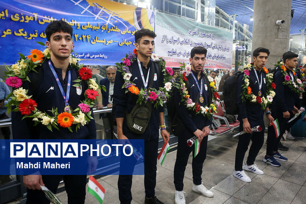 آیین استقبال از تیم‌ ملی والیبال دانش‌آموزی ایران