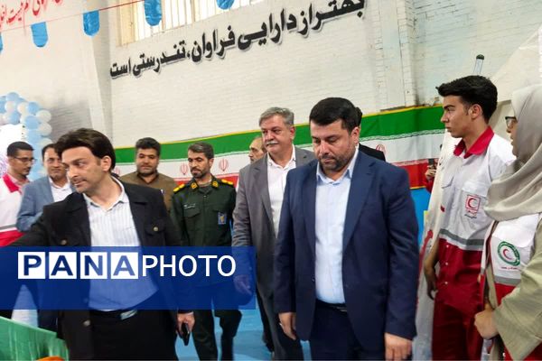 آیین افتتاحیه «میدان پویا» در قرچک