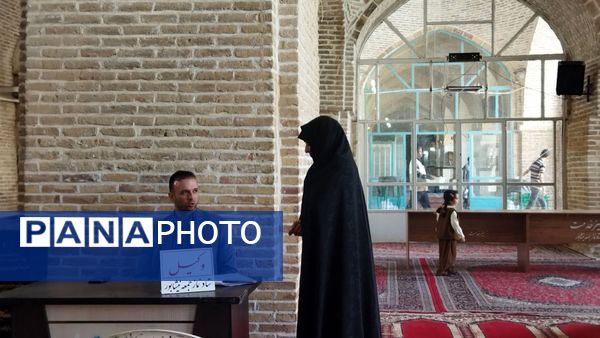 میز خدمت اداره آموزش و پرورش نیشابور در هفته دوم آبان ماه