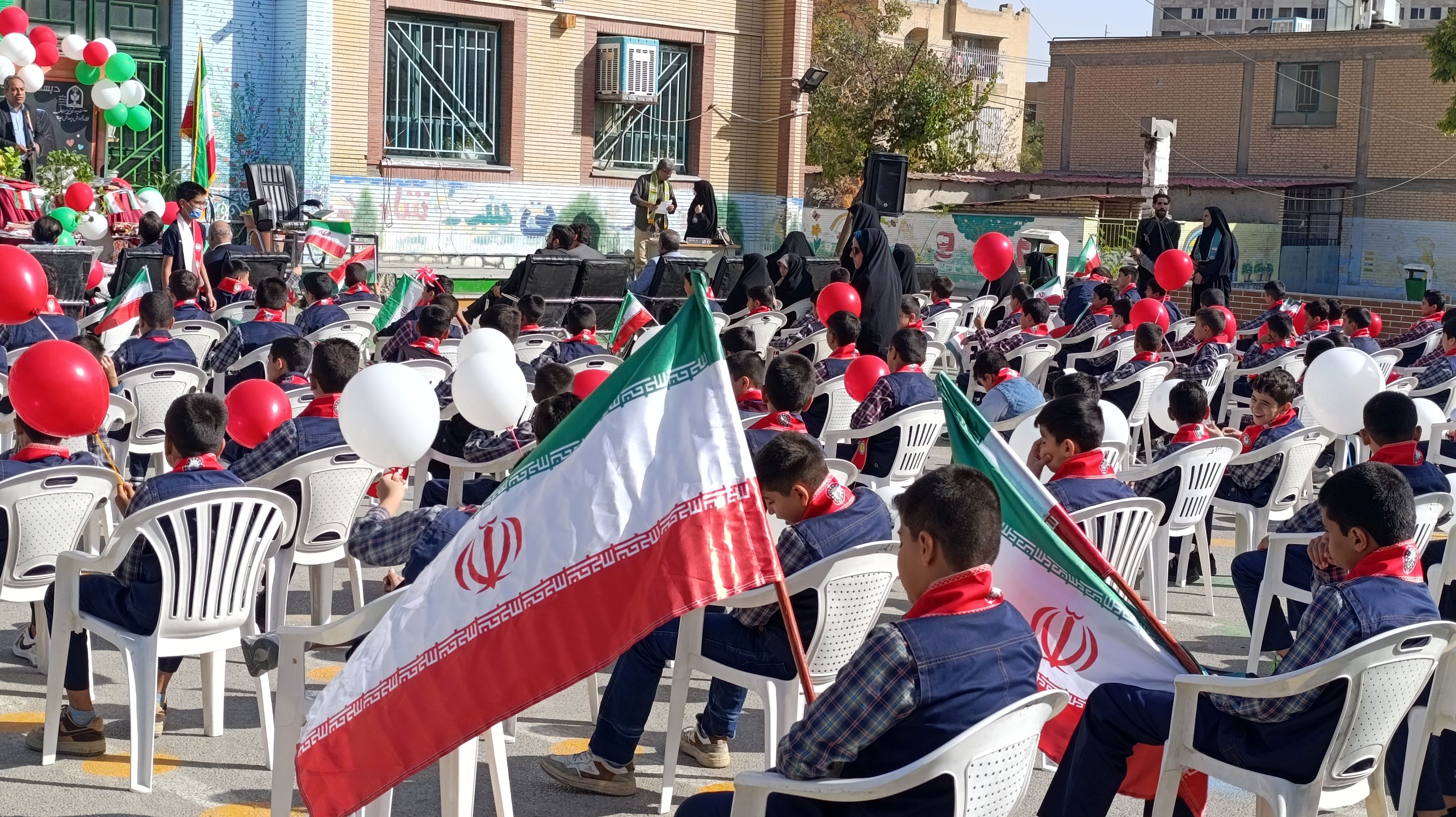 جشن عاطفه ها در ناحیه 7 مشهد