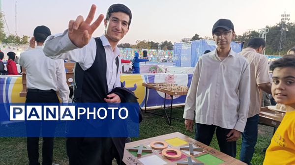 تدارک بازی‌های فکری در افتتاحیه سومین جشنواره خانواده ورزش در بوستان ملت مشهد