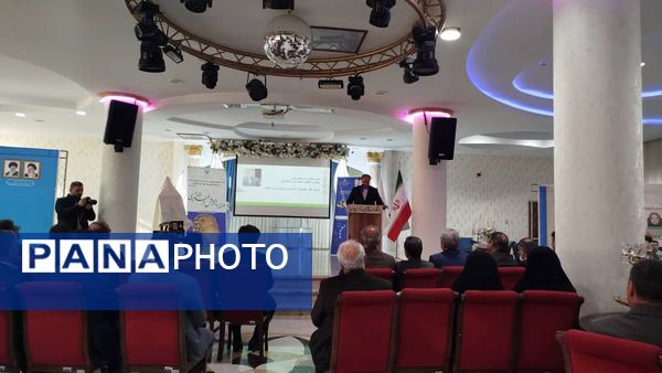 تجلیل از پژوهشگران برتر آموزش و پرورش استان آذربایجان شرقی