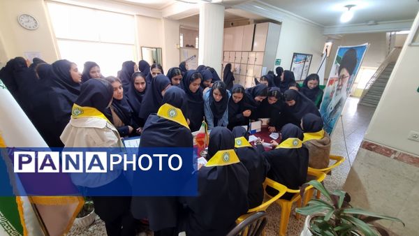 بیست‌وهشتمین دوره انتخابات شورای دانش‌آموزی در مدارس مرند 