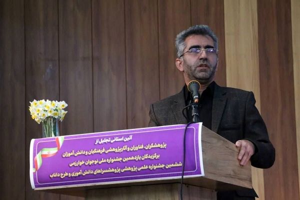 پژوهش باید رویکردی مستمر در طول سال تحصیلی داشته باشد