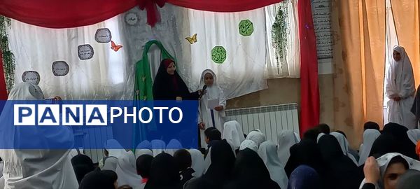 جشن مادر و دختری  در مدرسه تکتم خلیل آباد 