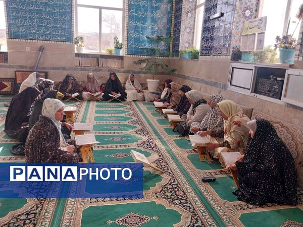 مراسم معنوی اعتکاف در مسجد صاحب الزمان جوادیه