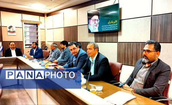 سومین جلسه شورای آموزش و پرورش ملارد با حضور مدیرکل آموزش و پرورش شهرستان‌های استان تهران