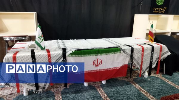 آماده‌سازی نمازخانه دبیرستان شاهد برای استقبال از شهید گمنام