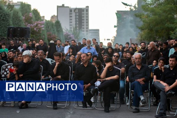 روضه مصور روز عاشورا همراه با مراسم خیمه‌سوزان در مشهد 