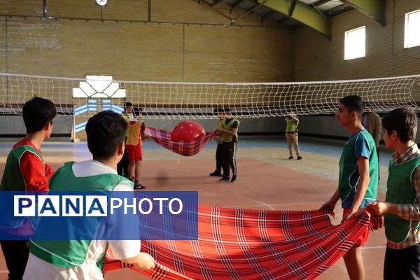 اولین روز از اردوی تمشک در خرم آباد ؛ جشن مهارت و نشاط 