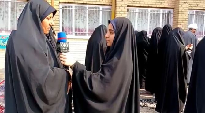 اقامه نماز باران در دبیرستان دارالزهرا(س) قم