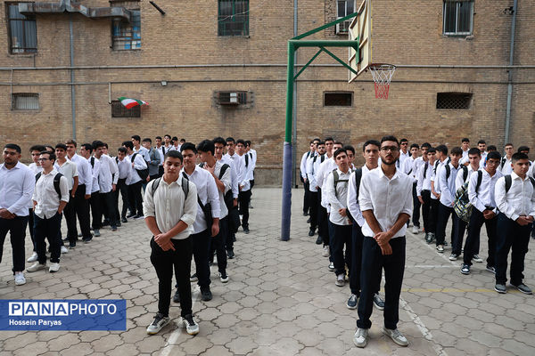 مراسم آغاز سال تحصیلی جدید در مدارس ماندگار کشور