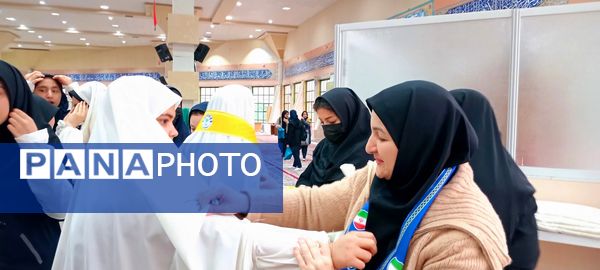 پیش اجرای گروه ۱۰۰۰ نفره پیشتازان قبل از اجلاسیه سراسری نماز