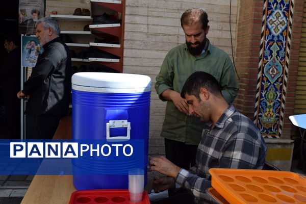 برگزاری مراسم بزرگداشت شهیدان خدمت در آموزش و پرورش منطقه 14 تهران