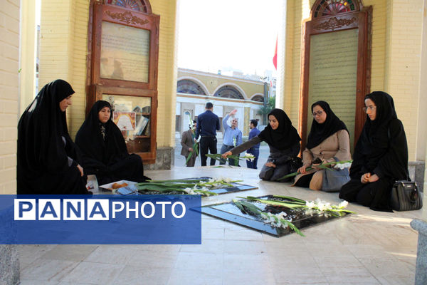 دانشگاه فرهنگیان بوشهر تجدید میثاق با شهدای گرانقدر انقلاب اسلامی 