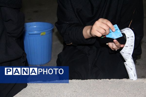 مراسم عزاداری شب هفتم محرم در مسجد امام هادی(ع) شهرکرد