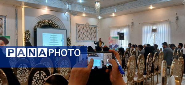نشست توجیهی  مدیران مدارس شهرستان طرقبه شاندیز