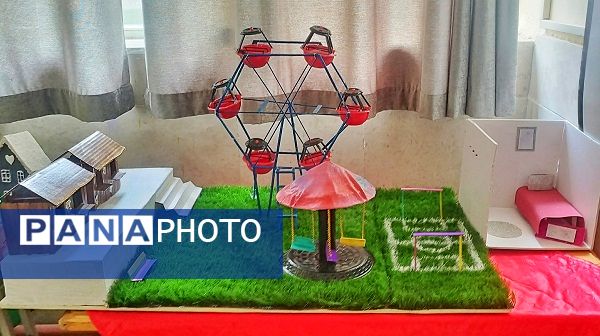 برپایی نمایشگاه آثار هنری دانش‌آموزان هنرستان حضرت خدیجه اشتهارد