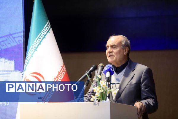 آیین تکریم و معارفه استانداران خراسان‌جنوبی